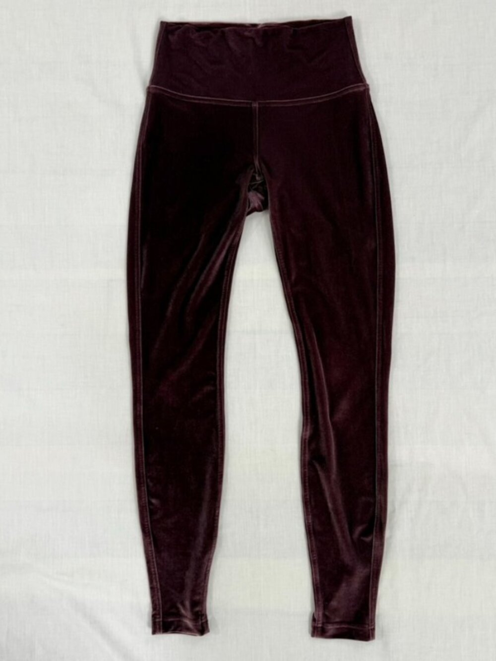 Lululemon Wunder Under High-Rise 7/8 Velvet Leggings Women’s Size 6 Garnet
